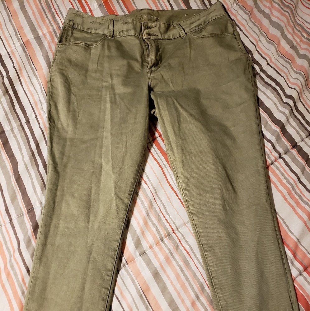 High waist vanity capri